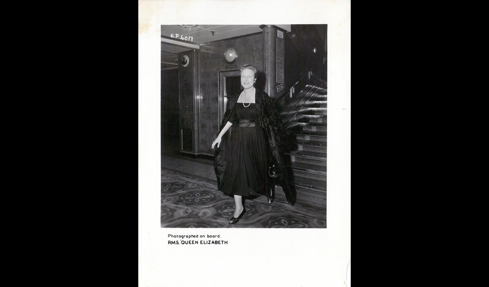 9 Queen Elisabeth