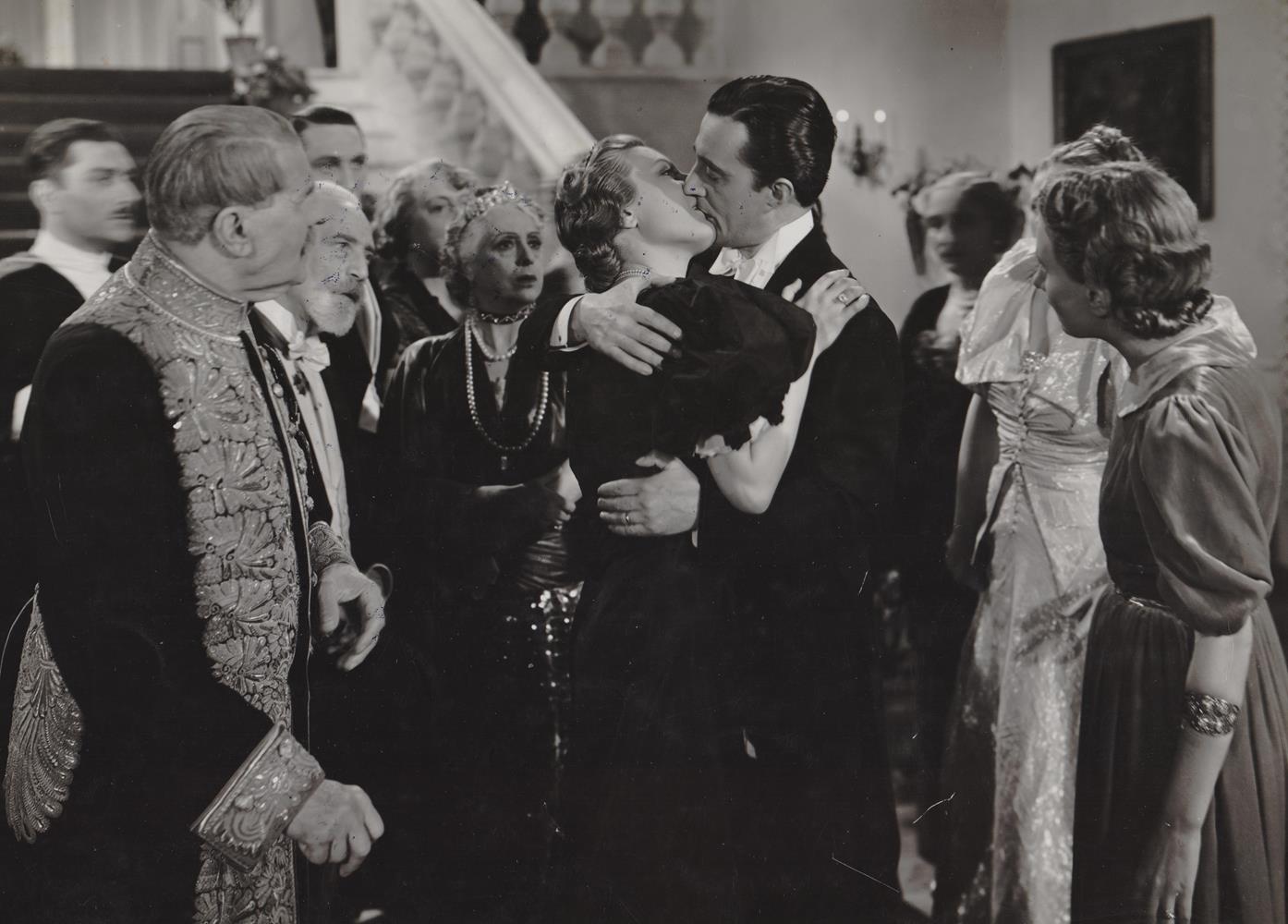 Hanno rapito un uomo bacio Boratto De Sica